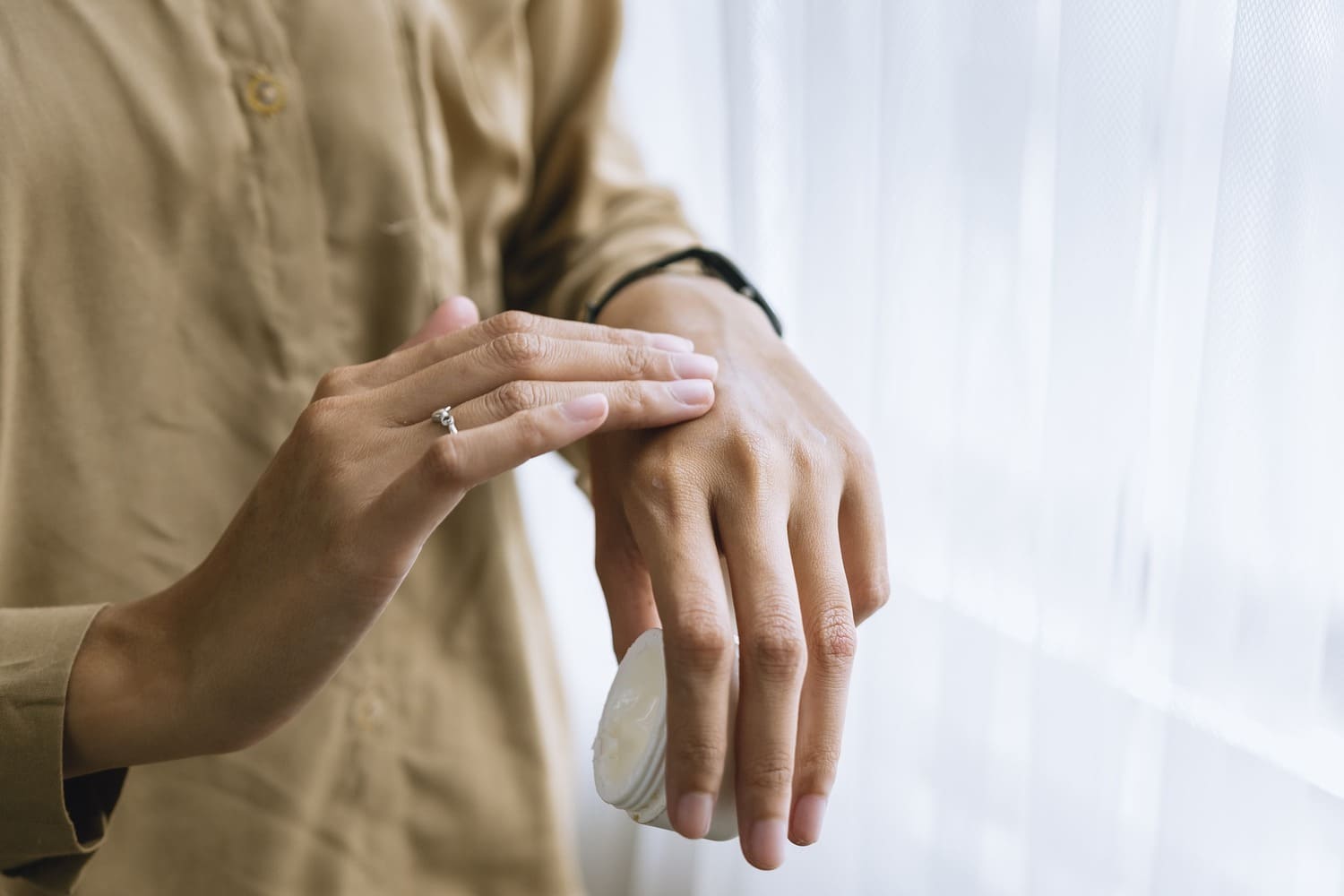 ¿Qué son los péptidos? Beneficios para la piel | Toskani